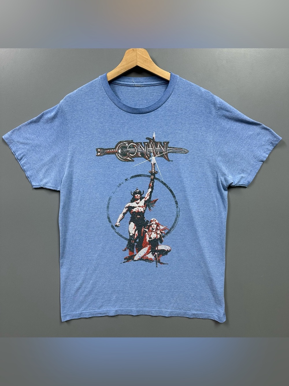 Conan the Barbarian Vintage Movie Poster Men's T-Shirt medium Schwarzenegger